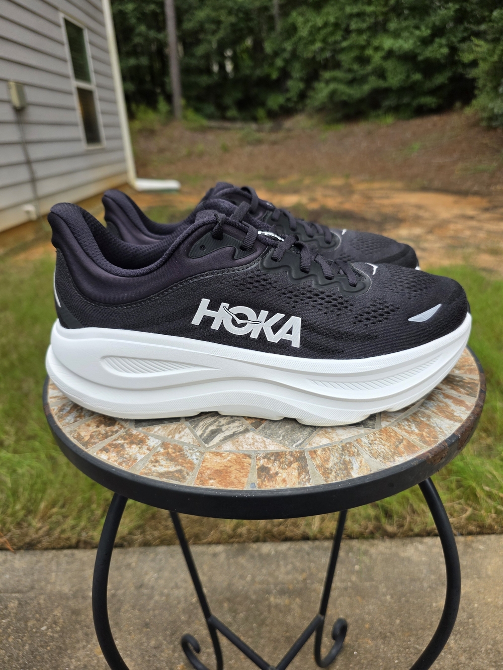 Hoka Bondi 9 1162014 BWHT Black/White Running Shoes Women Sz 10.5 D Wide Worn 2x